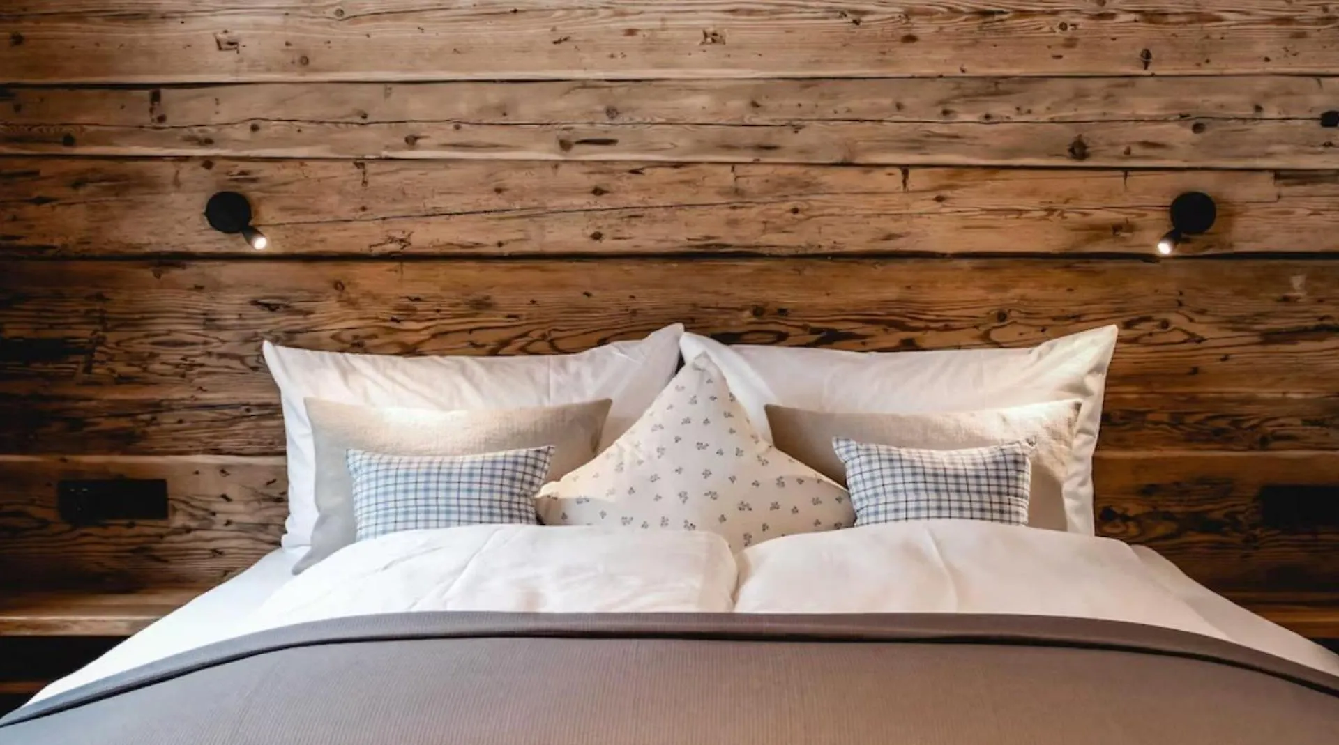 Silvretta Alpine Escape Apartment Ischgl